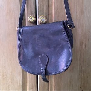 Vintage Coach crossbody bag